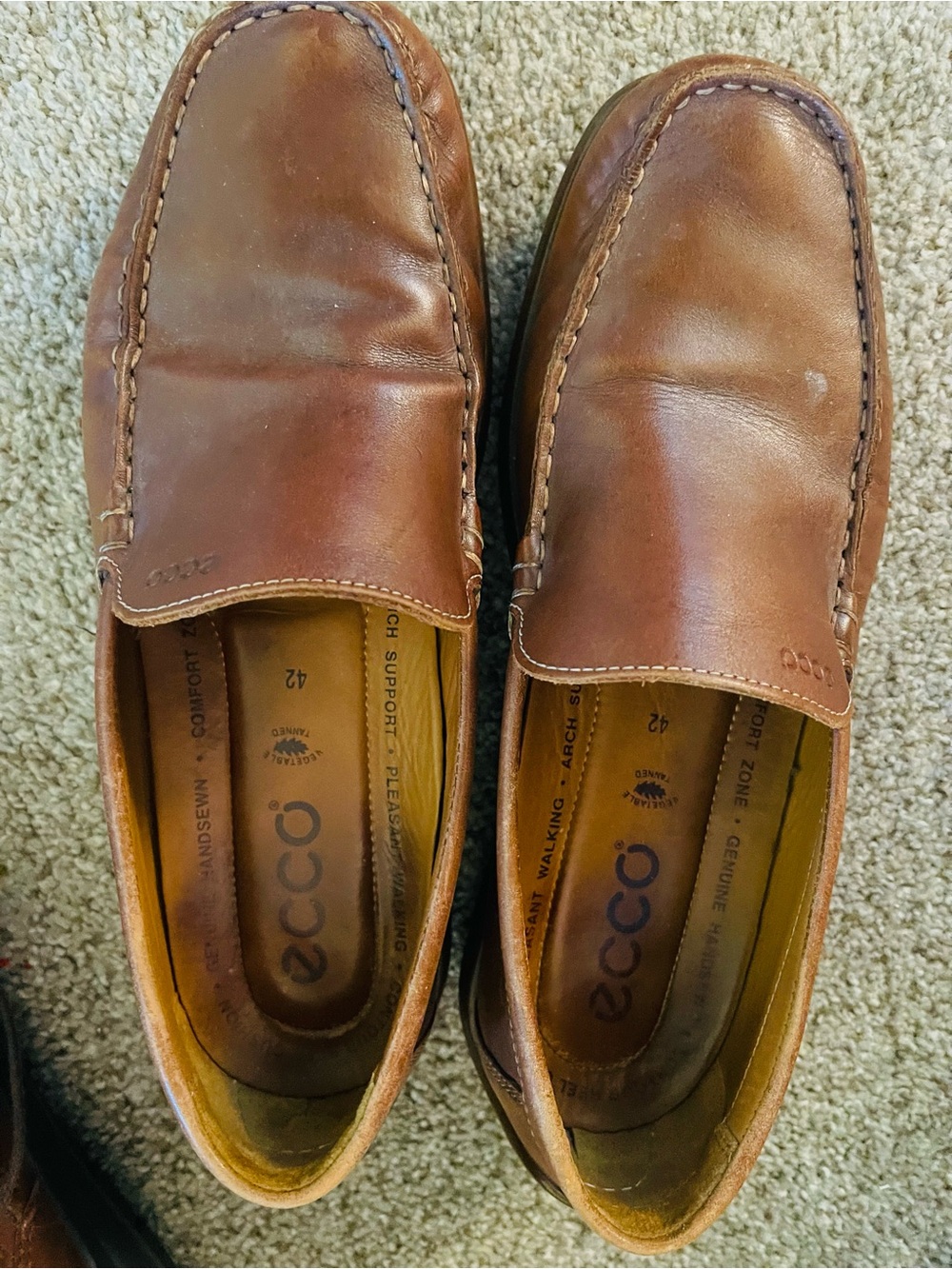 Ecco Men's Chestnut Brown Leather Slip-On Loafers